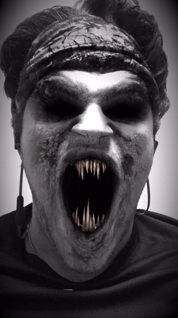 LGMSwarp's tweet photo. RT if you turn into a monster at the gym. #monster #gym #workout #preworkout http://t.co/vDz37zwTZh