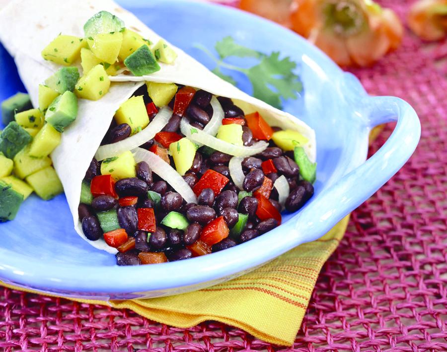 Fruits_Veggies's tweet photo. Who's your WCW? Our WCW (Wrap Crush Wednesday) goes to this Veggie Bean Wrap Around --> http://t.co/5NzHBek7GI http://t.co/uclZdgip3X
