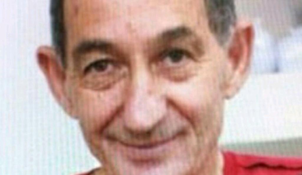 IsraelHatzolah's tweet photo. JERUSALEM - NOW: Hundreds attending funeral of Alexander Leblovitz (64) killed by Arab terrorists after being stoned. http://t.co/JFxI1lxxhw