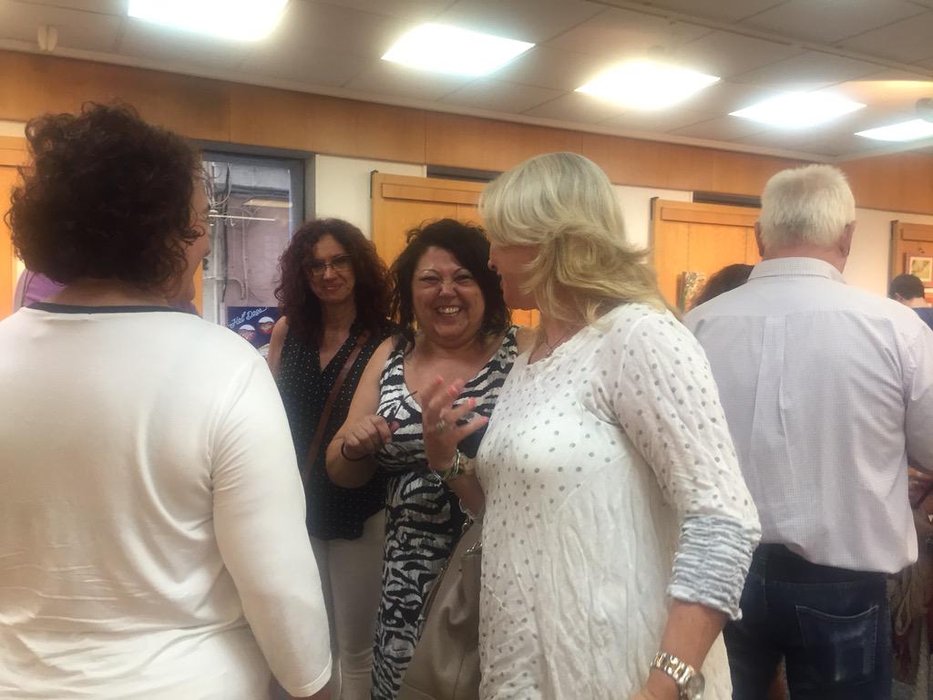 teofila_es's tweet photo. Un nuevo proyecto q iniciamos se hace realidad Felicidades Paqui Bancalero @carsaba @MercedesColomb1 http://t.co/TQzZfN0ACf