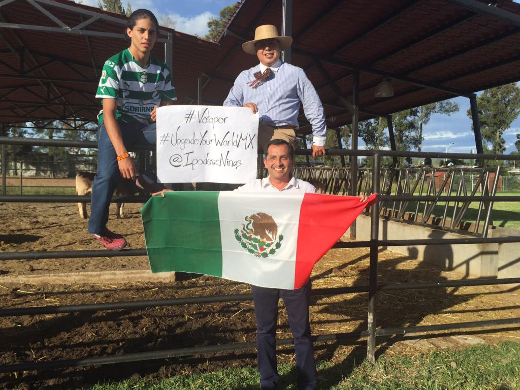 Nach_PM's tweet photo. Ahora va por las niñas! #votopor @IpoderacNinas  #UpgradeYourWorldMX http://t.co/S7COHRQxIY