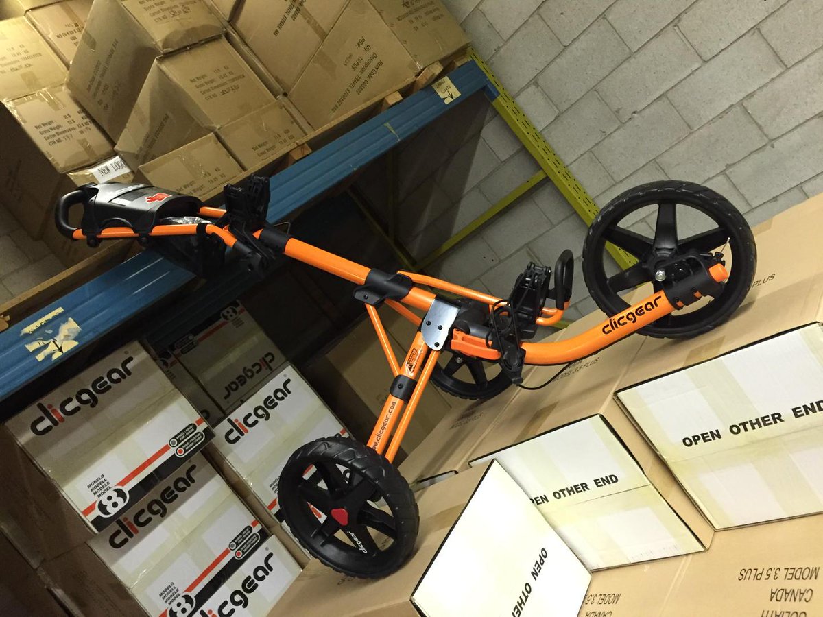 ClicgearCanada's tweet photo. Retweet to win this #sweetride Canada only...winner to be announced on Sept 23 #bestcartever #clicgear http://t.co/7l526x6L7X