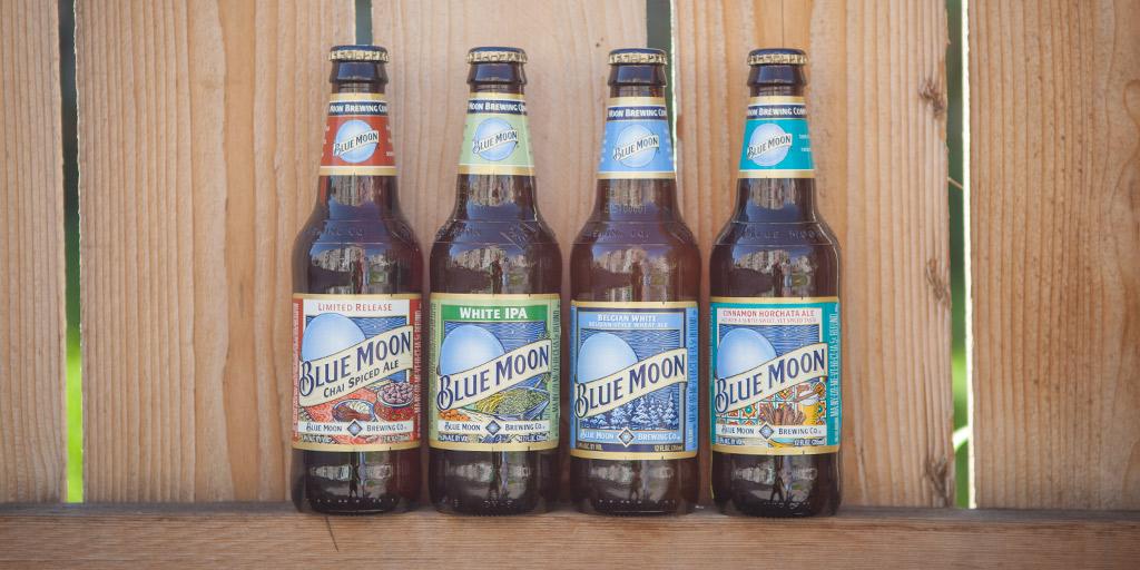 BlueMoonBrewCo's tweet image. #WhichWouldYouRather? What is YOUR favorite beer in our Fall Sampler pack?