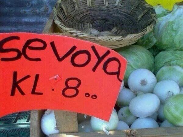 Los 32 carteles con los peores horrores de ortografía bzfd.it/hortografia