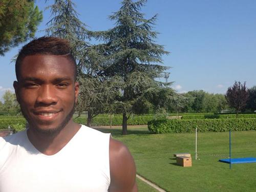 UCAlbinoLeffe's tweet photo. Queste sono le dichiarazioni ufficiali del colosso francese Kevin #Vinetot! http://t.co/qgcV5ixMDf http://t.co/cvx8U3Tkel
