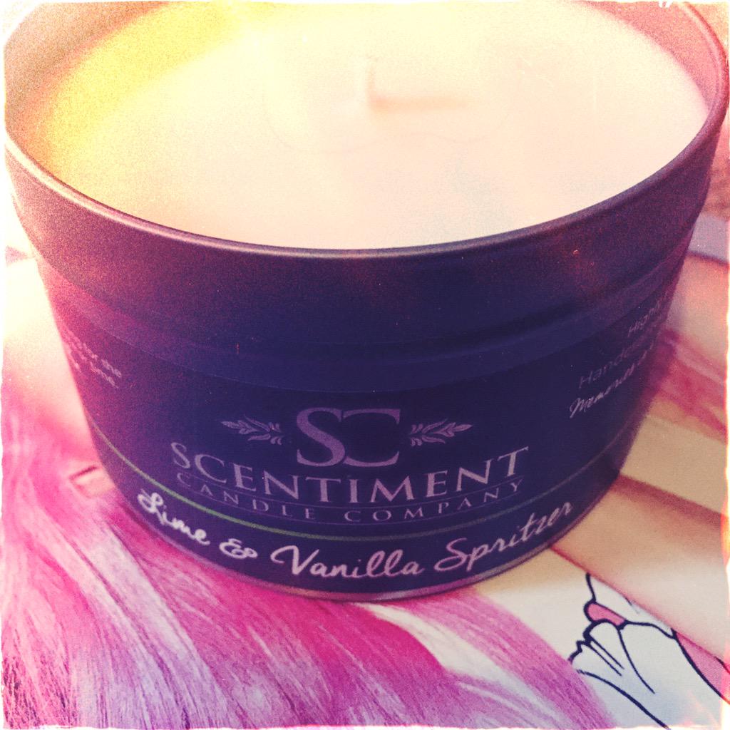 LindsayK_23's tweet photo. Thank you @ScentimentUK for this delicious lime &amp; vanilla candle. Smells so good! 😊 http://t.co/QOgnvwHPkD