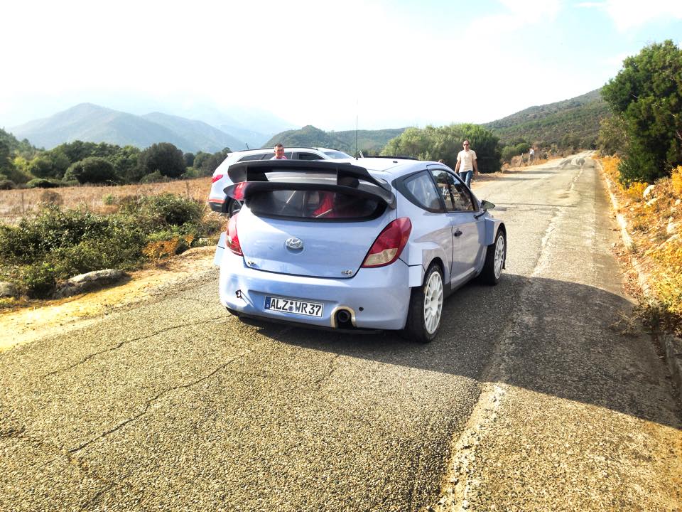 WRC: Tour de Corse 2015 [1-4 Octubre] CPCujtiWoAAfDGe