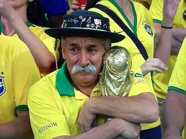 BrazilFansLeb's tweet photo. Heartbreaking news

Brazilian superfan Clovis Acosta Fernandes passes away at 60.

RIP🌷 http://t.co/d4QBUMwtdA