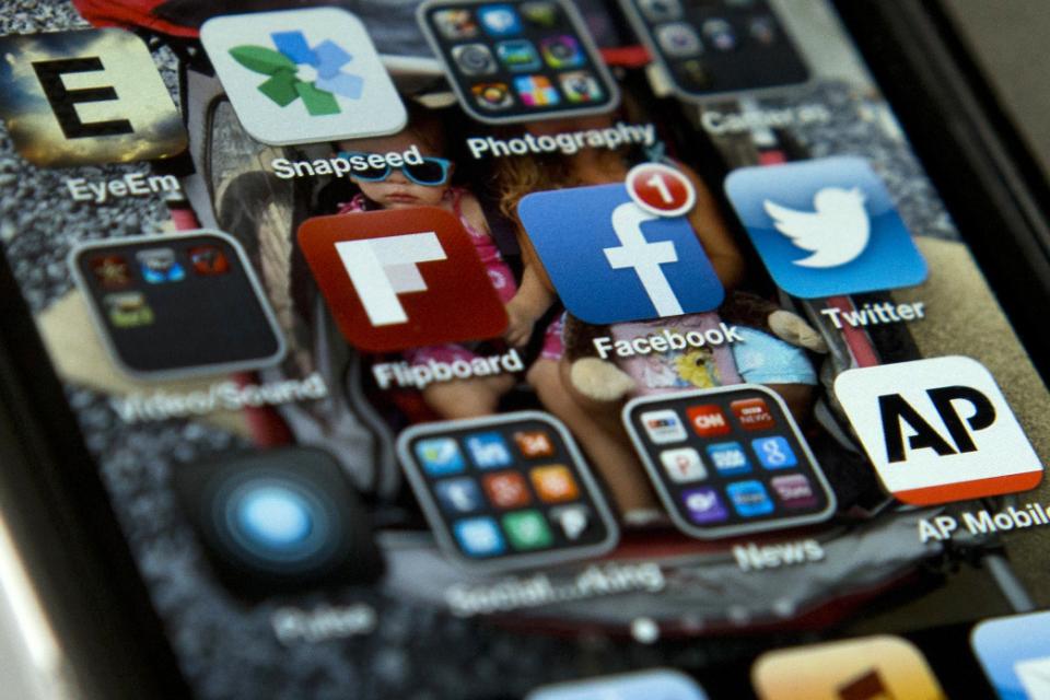 KKingstonHomes's tweet photo. #Twitter partners with #Square for 2016 Candidate #Fundraising. #Cashstream #RealEstate http://t.co/AdWw35F1pg http://t.co/CAiDTl3E2g