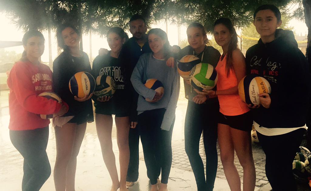 CivMadrid's tweet photo. base comienza con entrenamientos de Voleyplaya.#beachvolley #ganasde #vóleyplaya #Madrid #Capital #Voleibol http://t.co/rJkatEEIqu