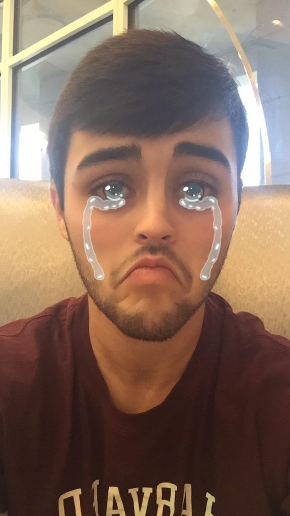 drewe_graham's tweet photo. Baby Beau is gonna be really sad if you don't #RUSHNT http://t.co/VzypQyk3nw