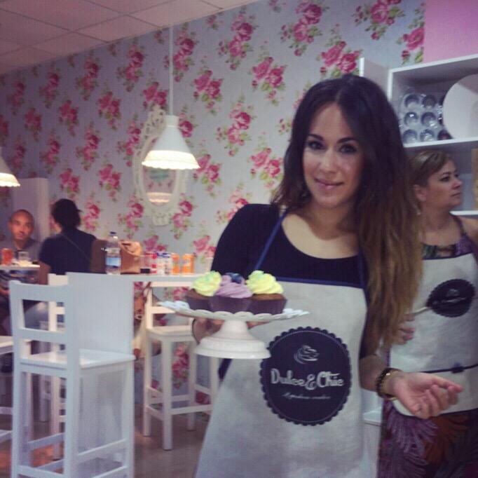 MariaPeque7's tweet photo. Tarde de curso y merendola en DULCE&amp;CHIC🎀 Torre Pacheco. 
Mi prima la mejor!! http://t.co/MHTiBcU5t6