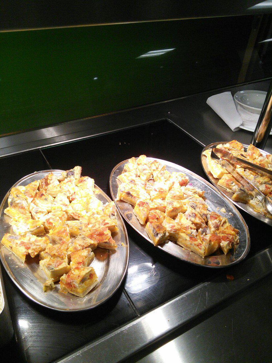 SSCS2007's tweet image. Fresh, tasty, delicious food in the Café Verde.#sscsopen