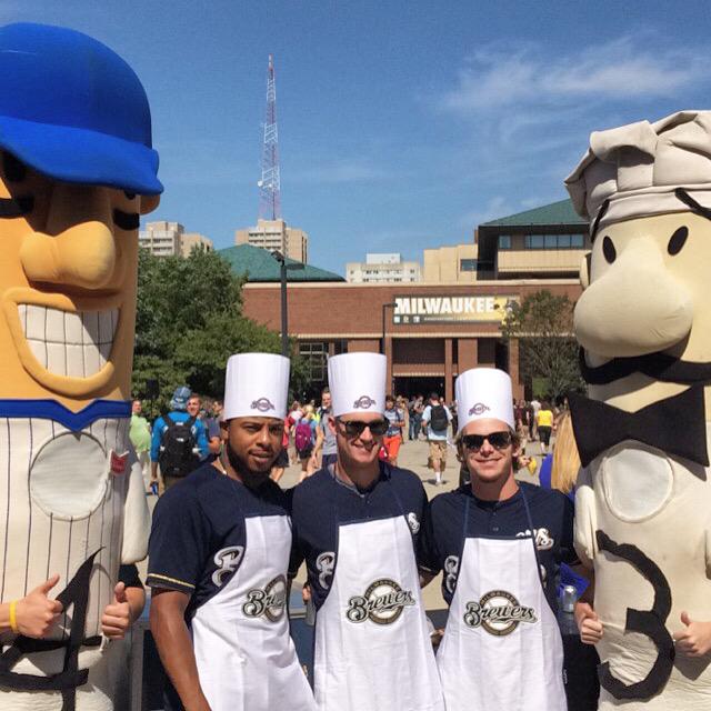 UWM's tweet photo. Thanks @Brewers for coming to #UWM today! #CookoutWithTheCrew http://t.co/xIN2qSHu9T