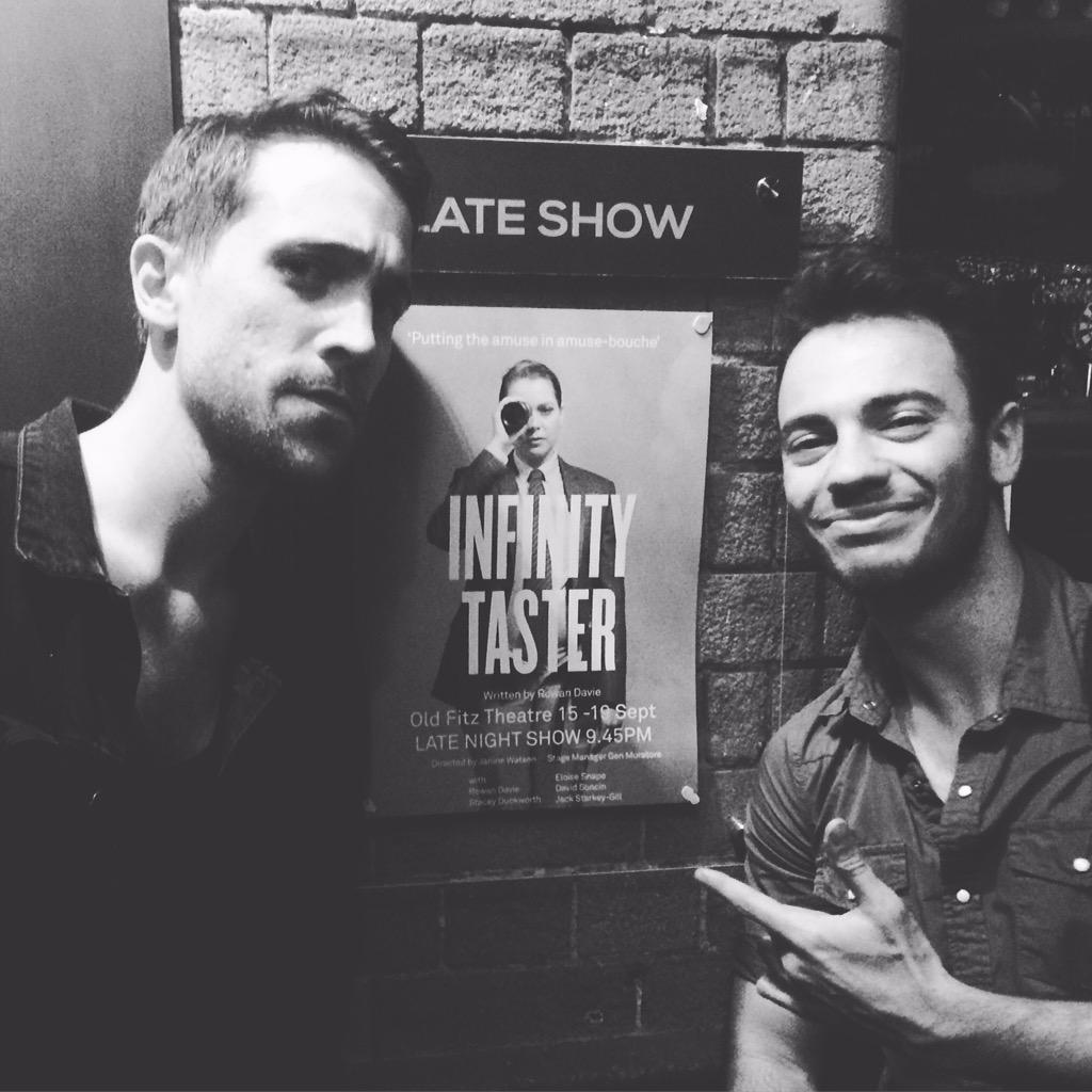 InfinityTaster's tweet image. Have you been to @TheOldFitz this week? Come tonight for The Aliens and stay for Infinity Taster! It's packing out..