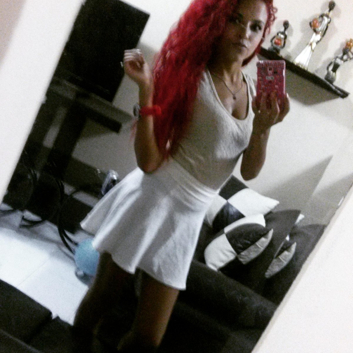 micheeelitha's tweet photo. ♥Aun sigo pensando en tii ♥ http://t.co/MzRYwpvxv0
