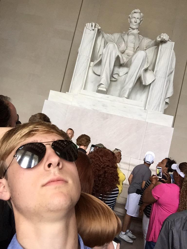 amandaw_97's tweet photo. Happy 18th birthday to this stud🎉 http://t.co/rT1up95ZTO
