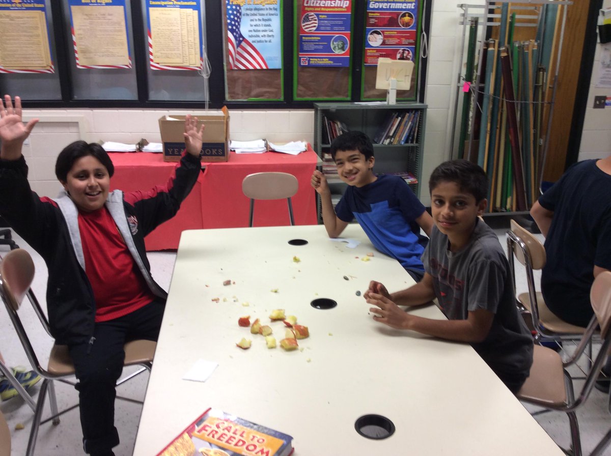 3rd hour Apple Lab- Some with tools and some without.