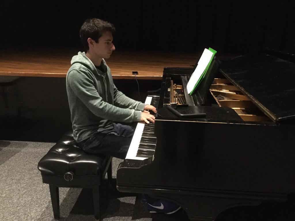 MontiHS_Pride's tweet photo. Ryan Mendels practicing for his college audition this morning. He is planning to major in Music Education! http://t.co/H2SfvmesdG