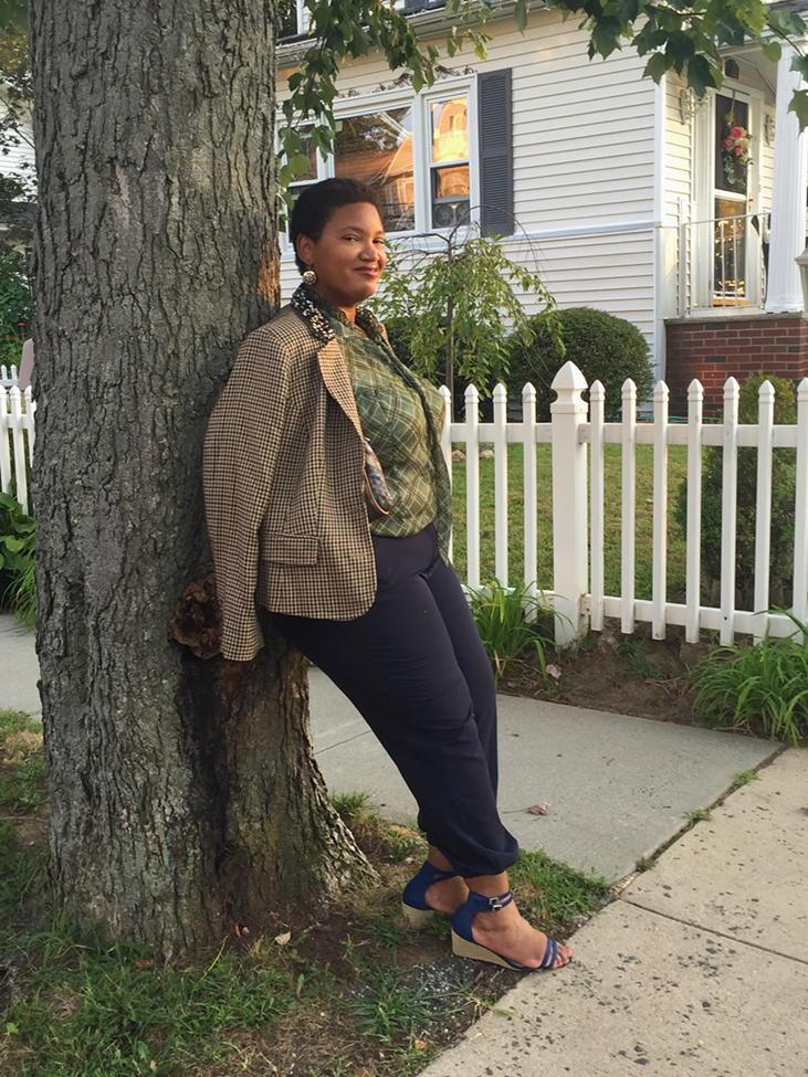 DeliaSocorroH's tweet photo. #StyleMeSeptember Day 16 in my #prettyplaidperfection Mixing #Summer & #Fall with #Blazers while it's #sandalweather http://t.co/8H1OYpDWLo