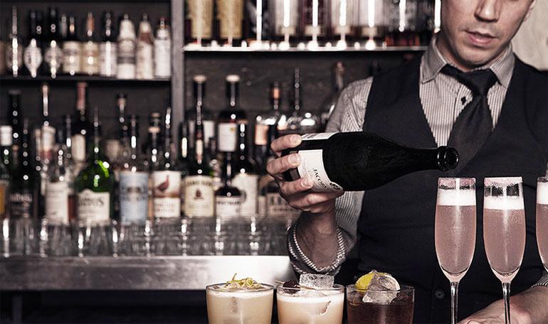 Bar veterans move up into management roles at <a href="/TheKeeferBar/">The Keefer Bar</a> scoutmagazine.ca/2015/09/16/goo… #ScoutThis