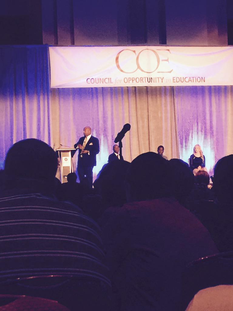 geauxnatural's tweet photo. Opening Plenary:Awesome Guest Speaker @michaelmuse #michaelmuse #sunoetsp #TRiOWORKS #COETalk #hyattregency @COETalk http://t.co/YhxOti66LE
