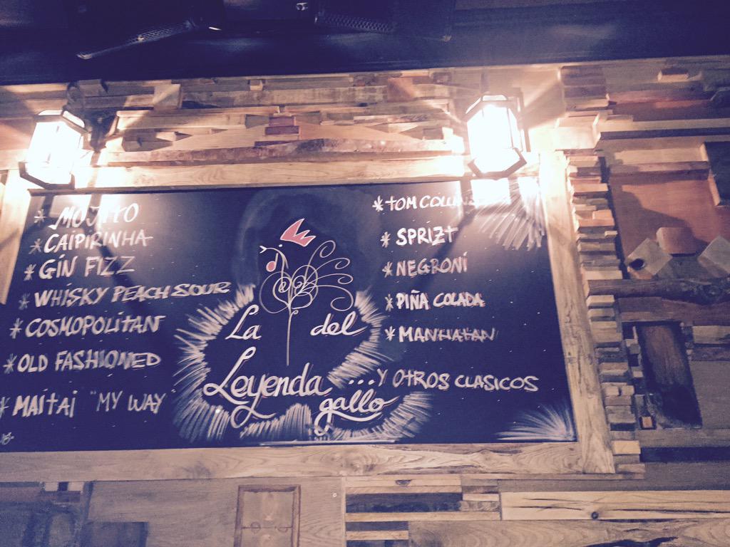 Gin fizz ,Mojito piña colada ,caipirinha ...esto es La leyenda del Gallo