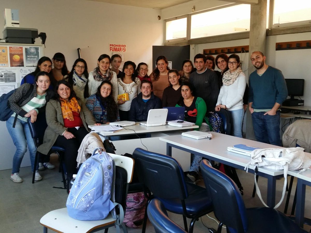 CabreraBorges's tweet photo. @FormacionTDCFE  Finalizamos el Taller! http://t.co/08zFVmuVX2