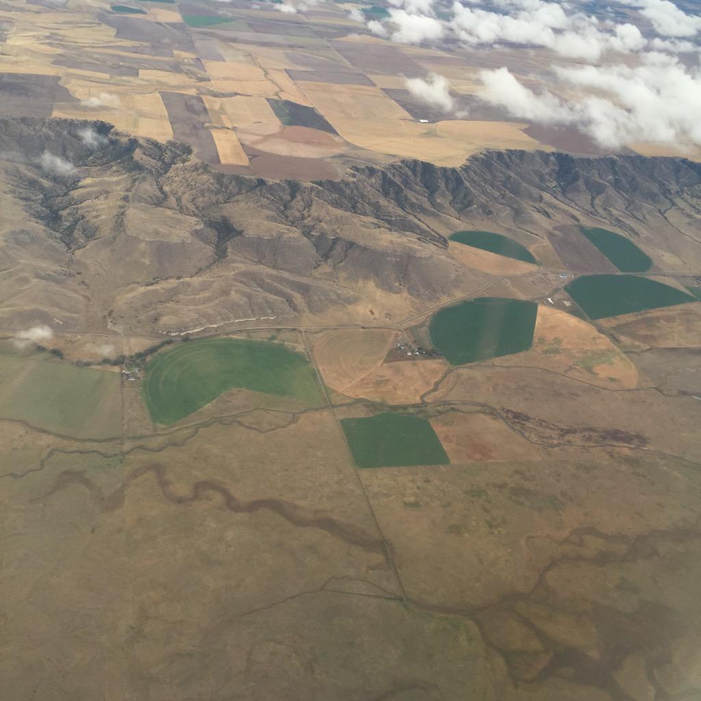 in10000hands's tweet photo. First view of #Montana and it looks like the #Phantom does a little farming here #Hatch2015 http://t.co/2XP4jKLELW