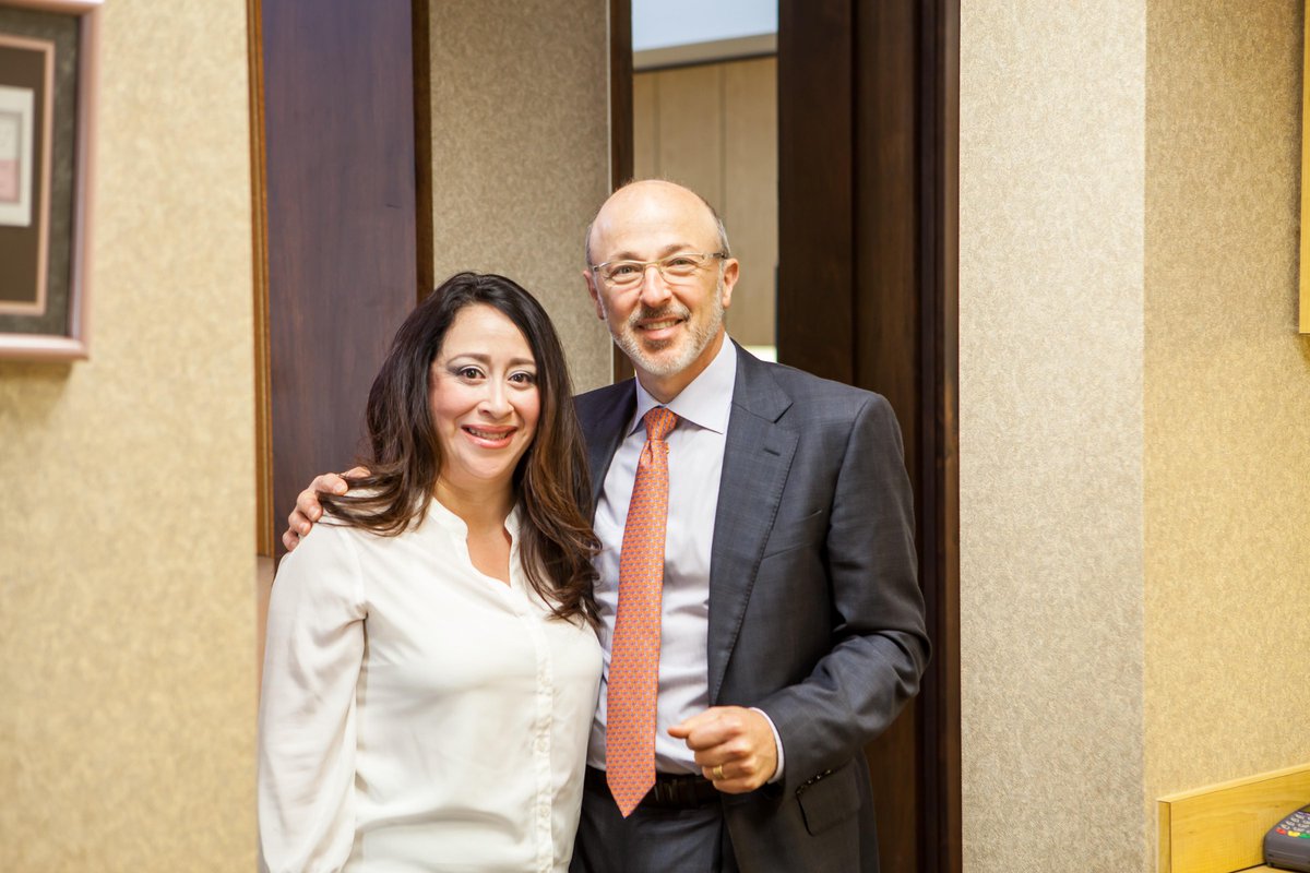 MyHPRS's tweet photo. We're celebrating our September birthdays - Mona, our Office Coordinator, and Dr. Moliver! Happy Birthday! #MyHPRS http://t.co/M0tfHiG6o4