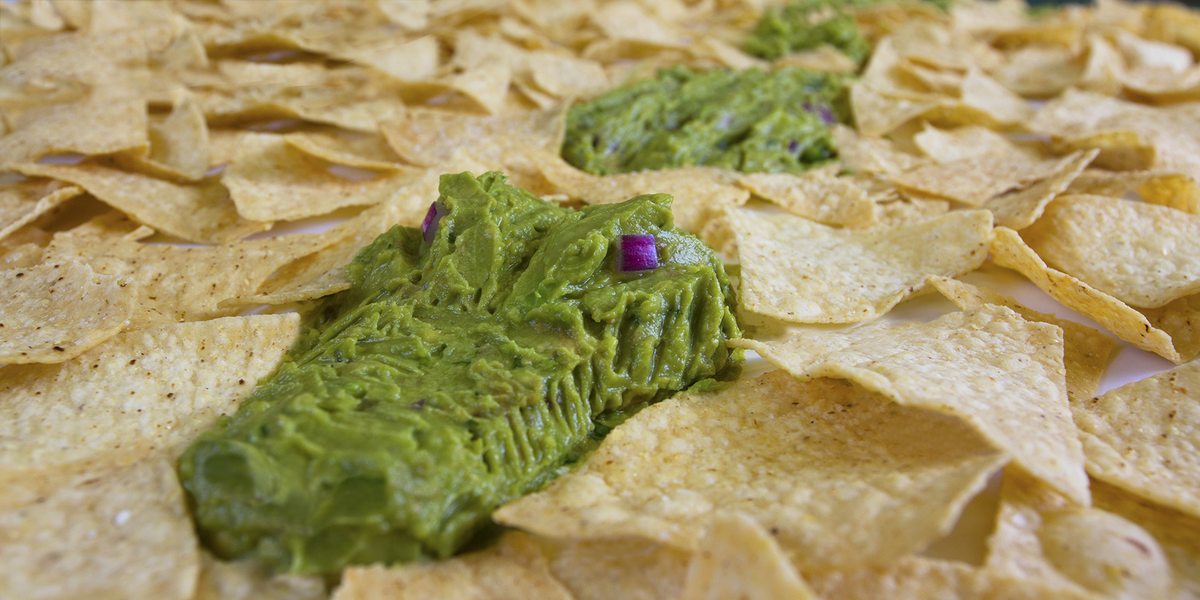 UF's tweet photo. CHOMP! #NationalGuacamoleDay #GoGators http://t.co/PlkIMEGOTc
