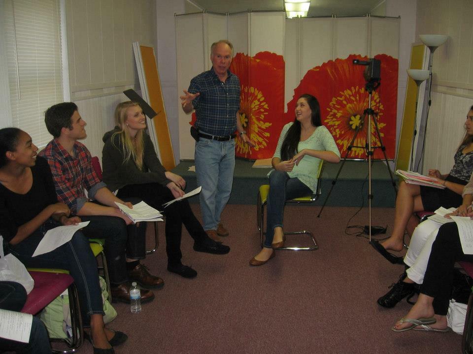 SMPersonalBest's tweet photo. 3 more days until #Director Extraordinaire - Tom Logan gives a one of a kind seminar!!
#actors #dontmiss #tomlogan http://t.co/hdBi4sKCQl