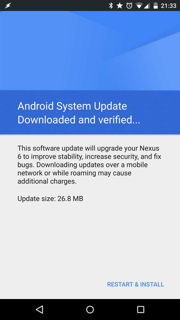 038d017c's tweet image. Coincidence? #AndroidFan Dat size difference ;) #iOS9