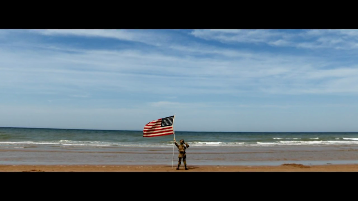 WarriorLodge's tweet photo. Just Amazing. This video should be shown to every man, woman and child that loves America.
http://t.co/8j6vHkwjNx http://t.co/DaXKz4b6at