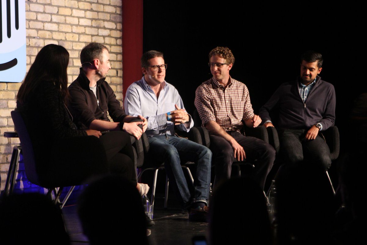 fin_ai's tweet photo. Wrapping up #IntercomOnCapital: @kloughlin interviews @eoghanmccabe @mamoonha @mjacobson1003 @ethankurz #ABC http://t.co/Dq1xYi5HwB