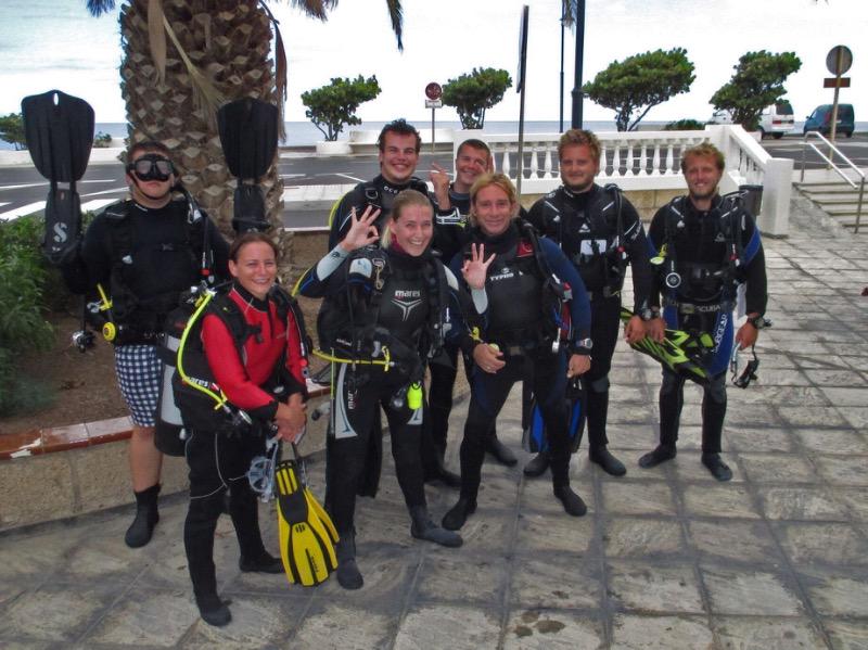 DMinternship's tweet photo. Interns go out for their D.S.D workshop today #DMInternship #DiveMaster #PADI
http://t.co/JN3etW5o02 http://t.co/5KBGfM773S