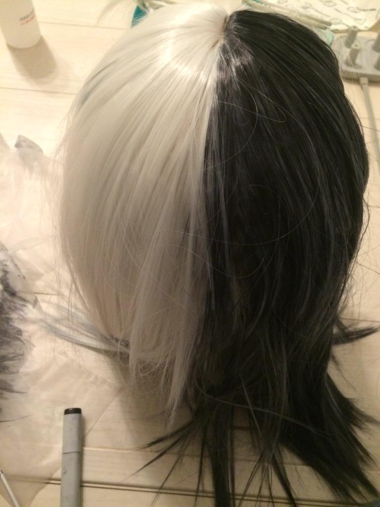 Twitter 上的 ゆーき Serumin んとね 白のウィッグを半分だけ染めたくて コットンに除光液ひたしてコピックか油性マジックをそれにつけて 伸ばすの 薄く色がつくから重ねるか ベースが出来たら直塗りするかw 内側 裏側 からやると良いよ Http T Co Twitter 上的 ゆーき Serumin んとね 白のウィッグを半分だけ染めたくて コットンに除光液ひたしてコピックか油性マジックをそれにつけて 伸ばすの 薄く色がつくから重ねるか ベースが出来たら直塗りするかw 内側 裏側 からやると良いよ Http T Co