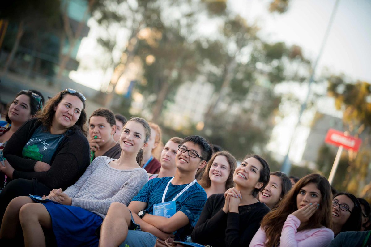 UCSanDiego's tweet photo. On 9/21 we welcome the Class of 2019 at #ucsdconvocation. Share a message for new students with #newtoucsd. http://t.co/CHYY1QWjvR