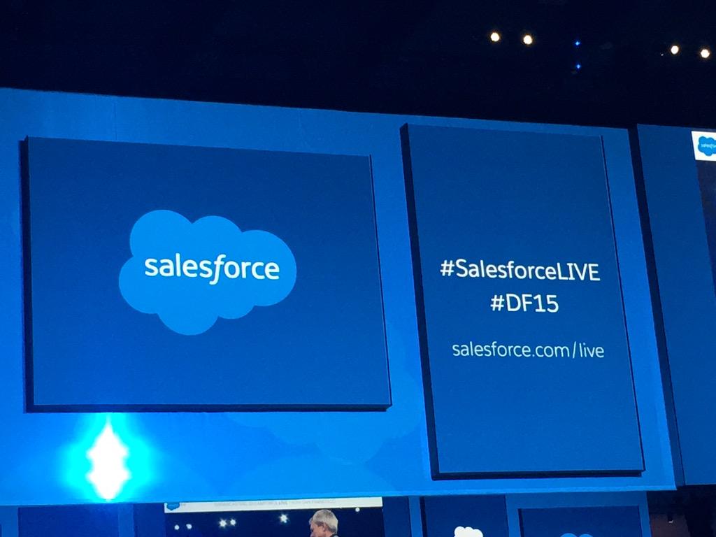 theNickHaase's tweet photo. BREAKING: Stevie Wonder is special guest performer at @Dreamforce keynote #SalesforceLIVE #DF15 http://t.co/qoyPaqLXev