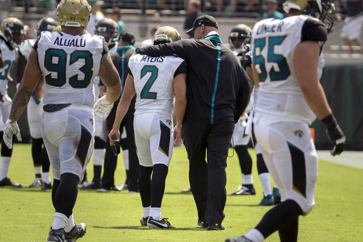 WSJSports's tweet image. Statistically, extra points are no longer worth the risk. Every team should always go for two on.wsj.com/1QGF4Hf