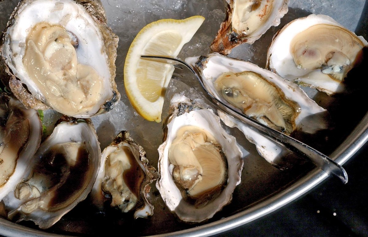ICYMI: 14 places for $1 oyster specials around R.I. - bit.ly/1UV3HpA