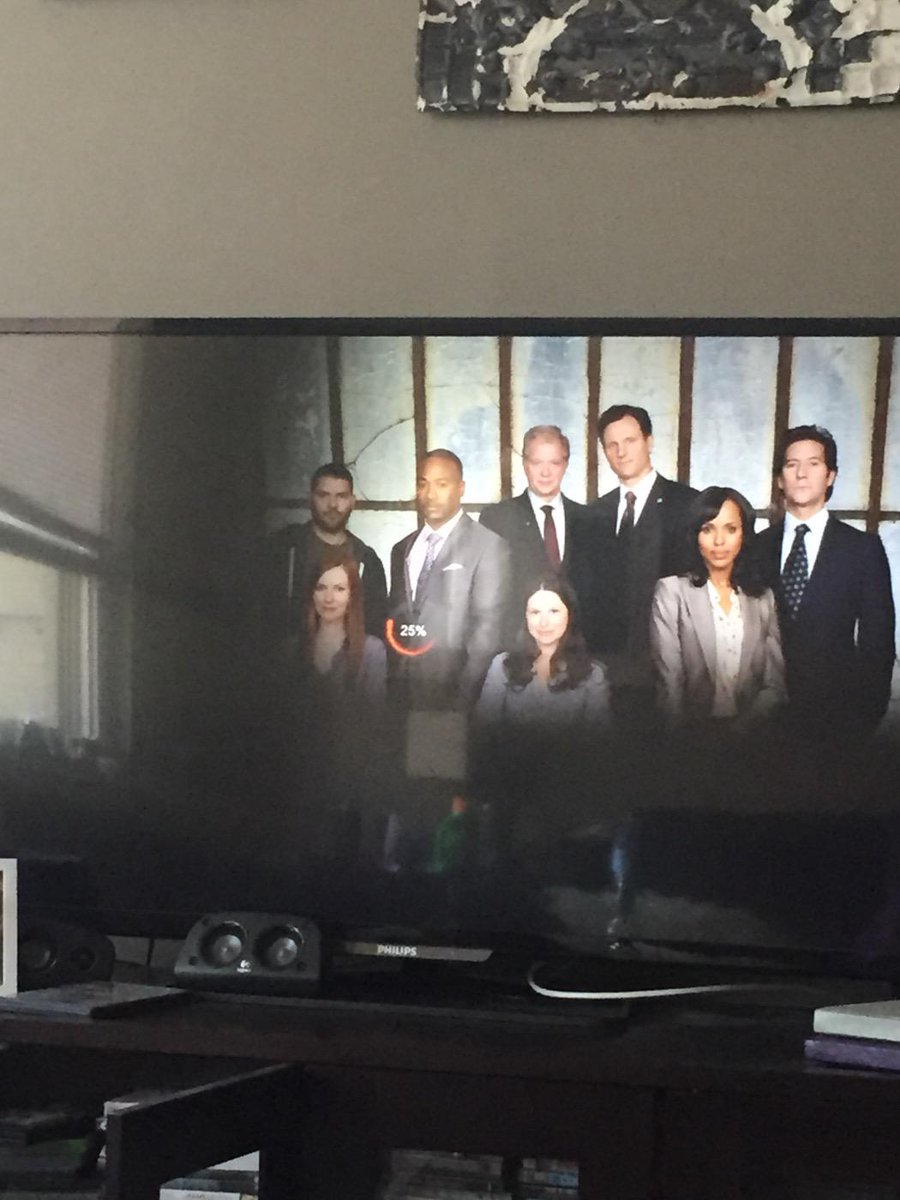 britdanielle22's tweet image. When your trying to watch the next intense episode and @netflix is being a dick. #stuckat25 #notloading #scandal