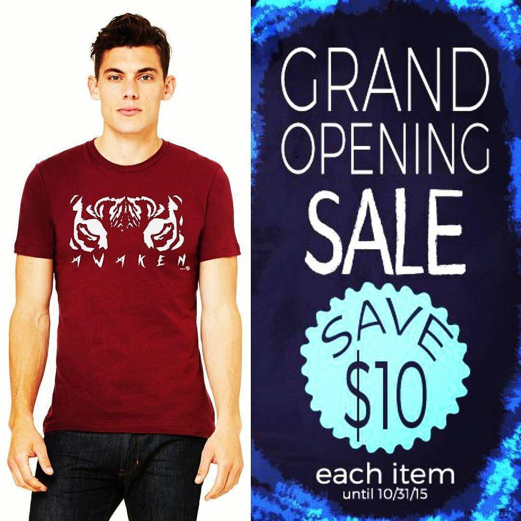 finallyfoundart's tweet photo. Get $10 off EACH ITEM when you order your #finallyfoundart #shirts !
Get one now on finall… http://t.co/hb5ckFQ9Nv http://t.co/0Z52rKI9QX
