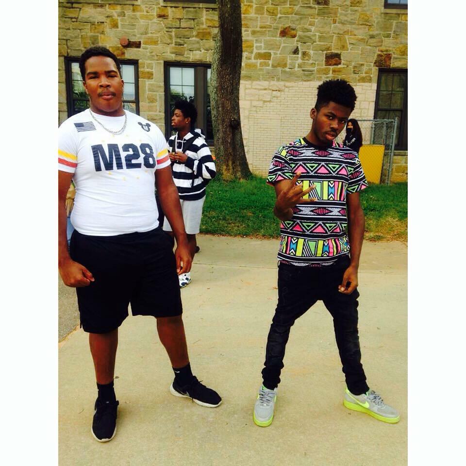 bangout1800's tweet photo. 😈🔫💯 http://t.co/knHDI14fO1