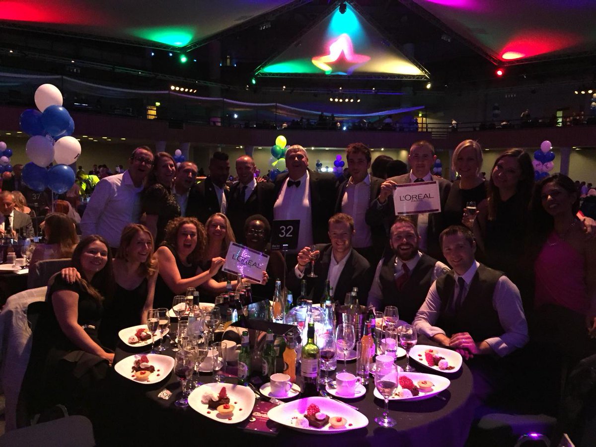 stumarsh3564's tweet photo. #SDExp2015partywithloreal http://t.co/HNjdxS7Yke