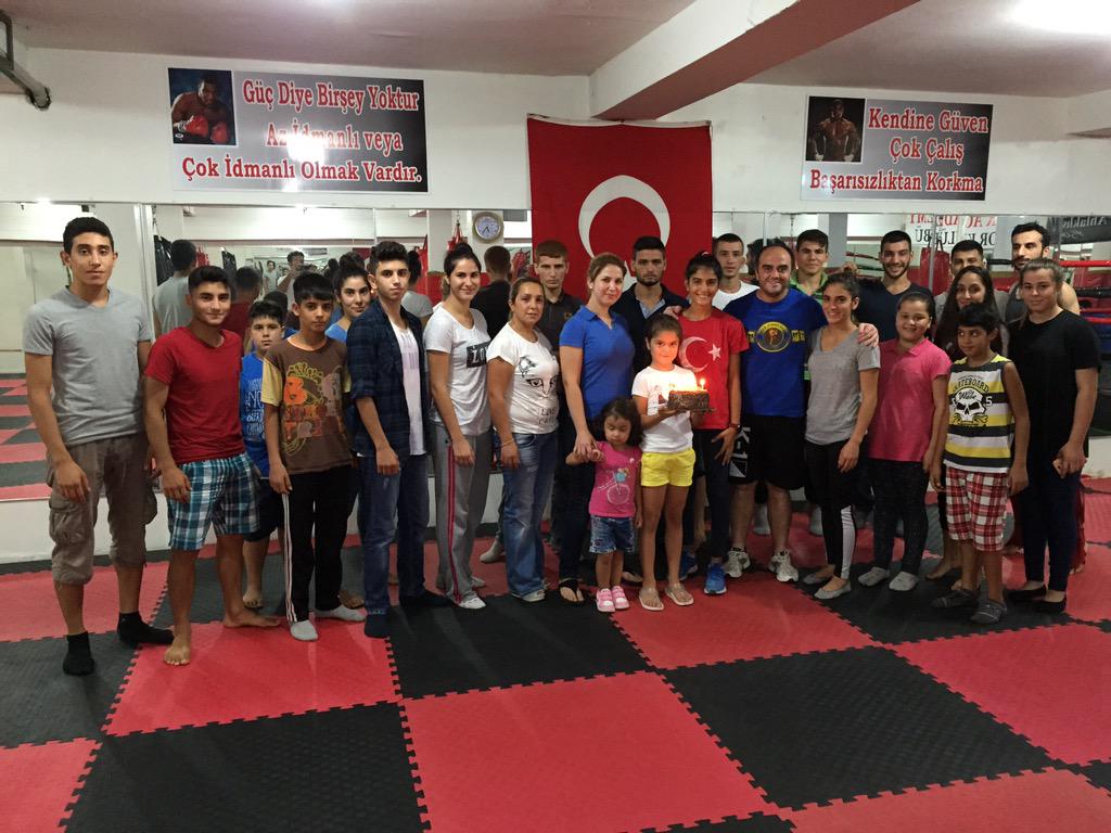 Sporcumuz Songül Kaçan'nın doğum Gününü kutladık