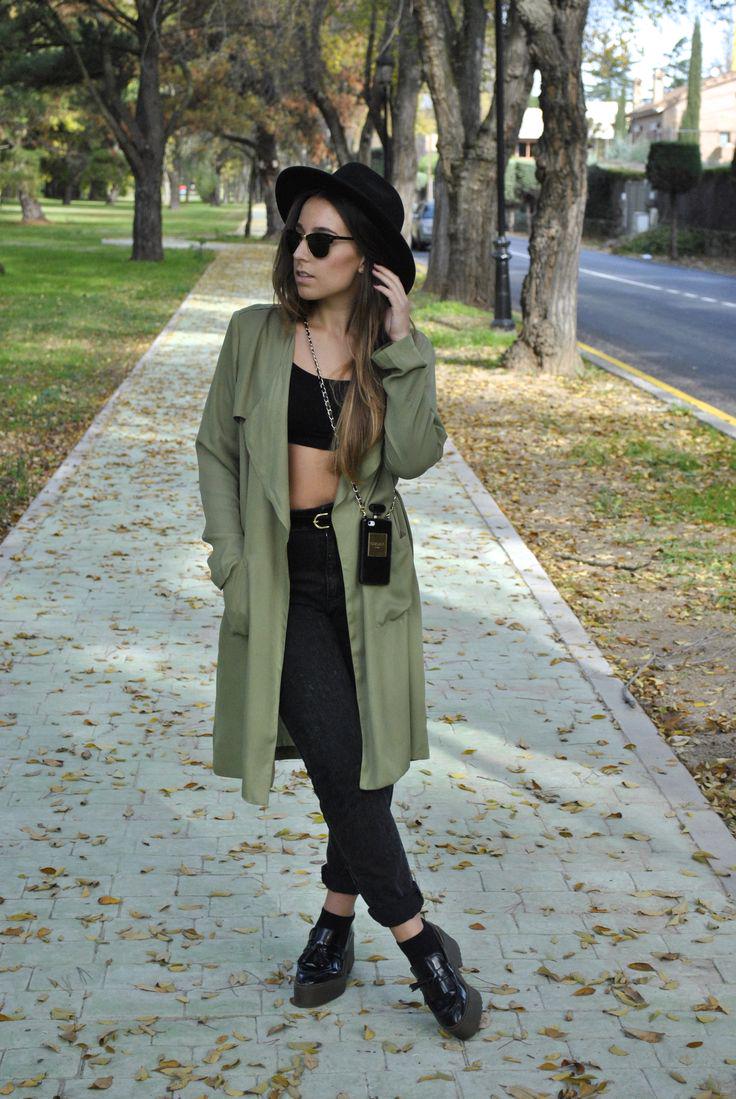 waysify's tweet photo. 6 stylish ways to wear the timeless trench coat via Dentelle+Fleurs @DentelleFleurs http://t.co/epsof7Ri5H #waysify http://t.co/tLD88CH2fM