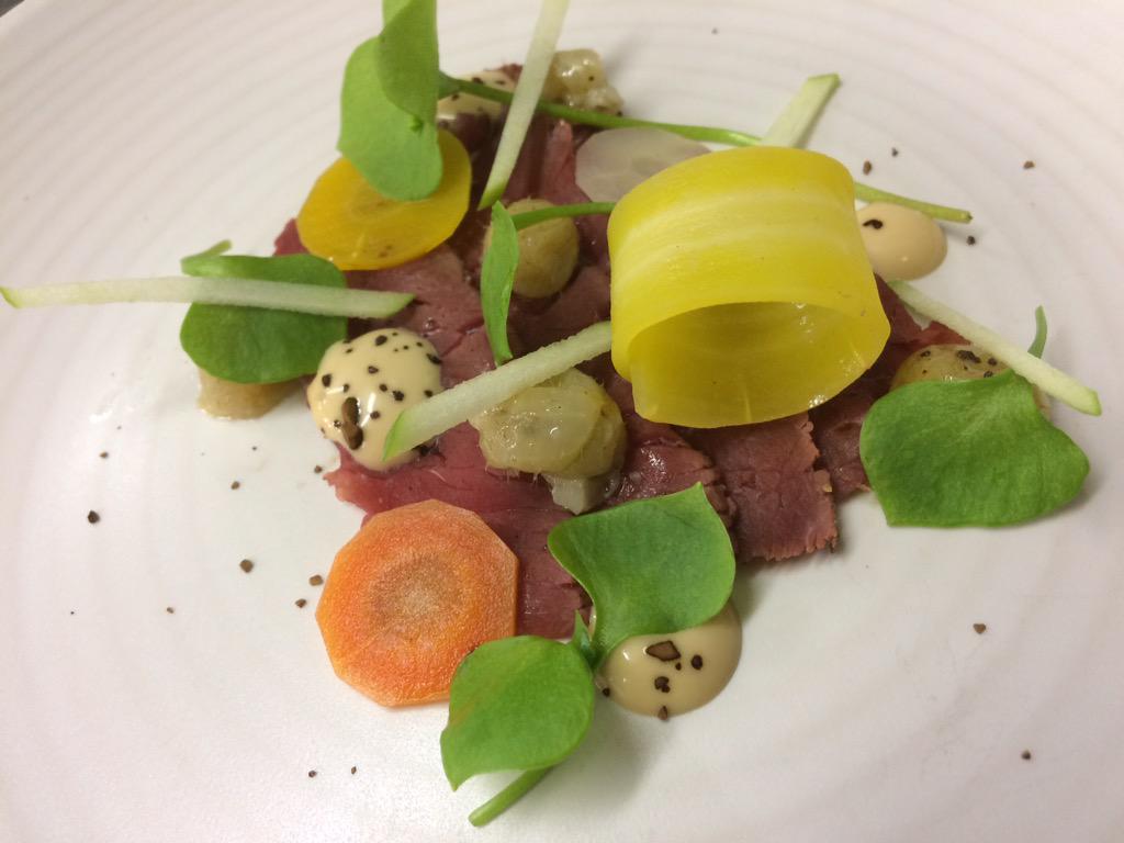 Greenescork's tweet photo. Cured Venison, Salted Gooseberry, Pickled Heritage Carrot, Apple, Coffee &amp; purslane @jackokeeffe9 @irishsmokehouse http://t.co/lVvNeR9UrU