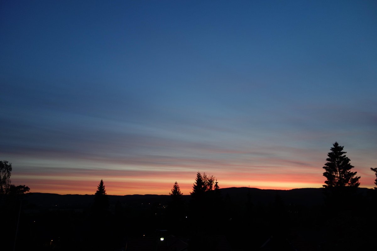 Høsten kommer, nå er det lesetid!