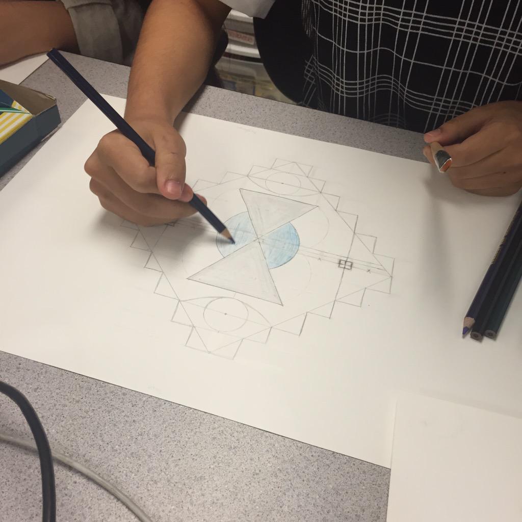 MsDiMaria's tweet photo. Day 15: finishing geometric art. #GeometricConstructions #Teach180 #kstf180 #manornewtech http://t.co/sBwXo0nk1U